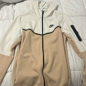 Nike Sportswear Tech Fleece